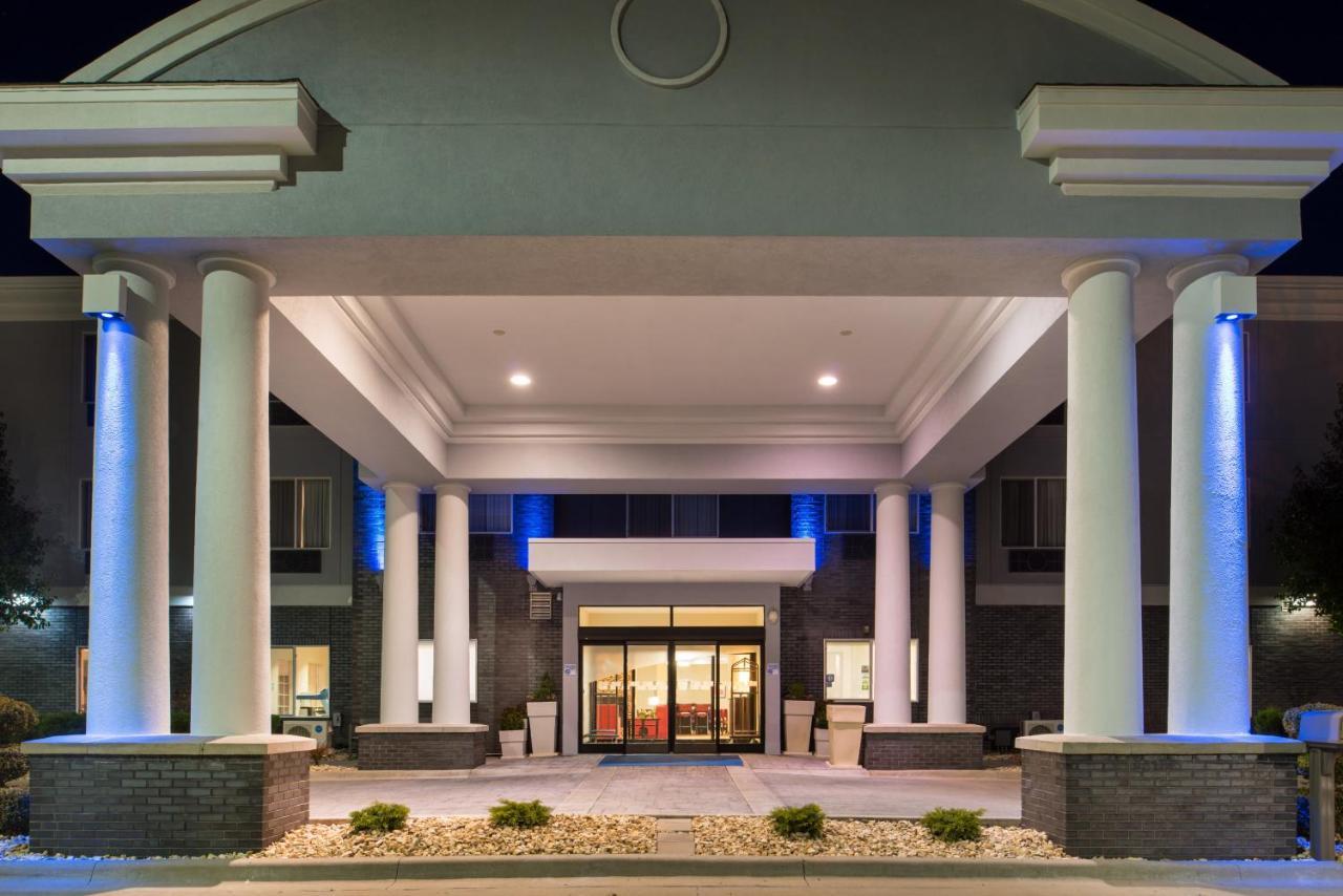 Express & By Ihg Hotel